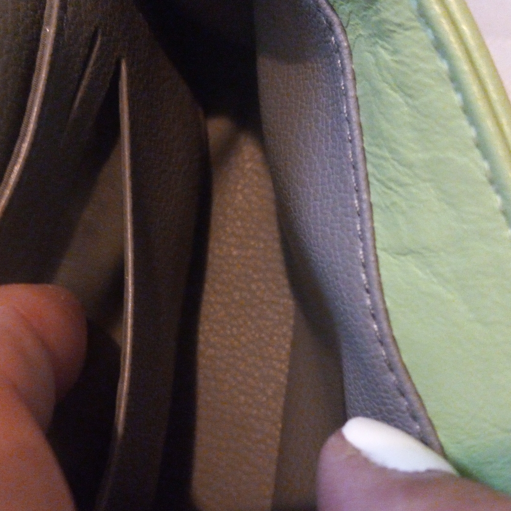 Songmont Lime Green Quilted Mini Bag with Gold Chain - Picture 5 of 10